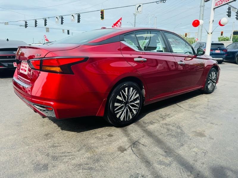 Nissan Altima  2023