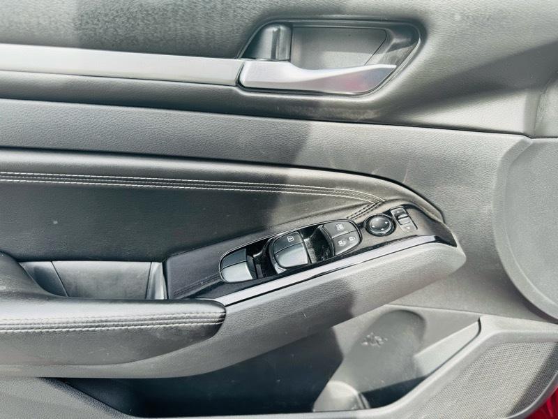 Nissan Altima  2023