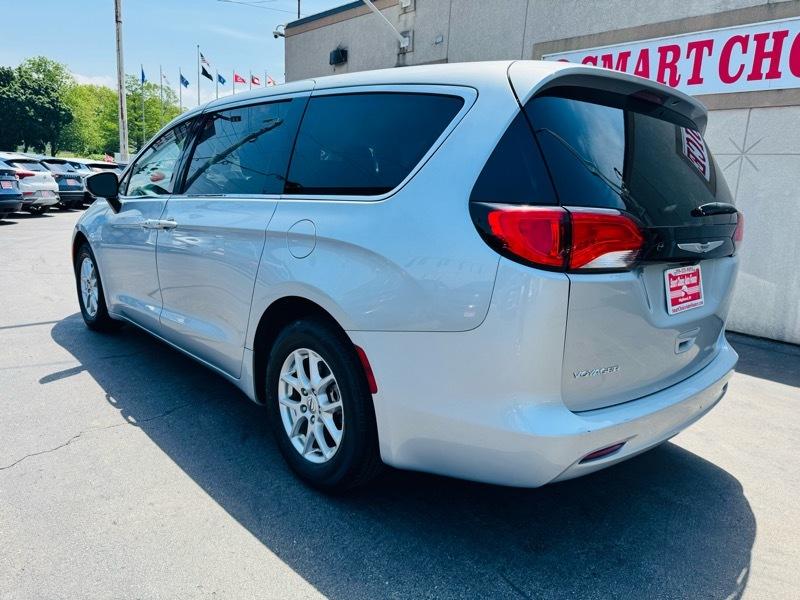Chrysler Voyager  2022