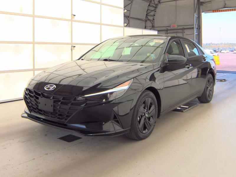 Hyundai Elantra  2023