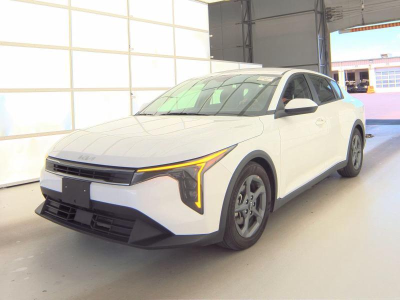 Kia K4  2025