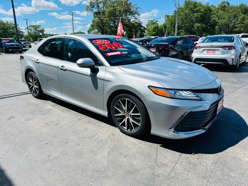Toyota Camry  2022