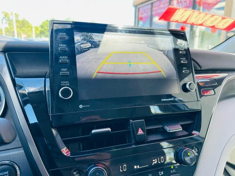 Toyota Camry  2022