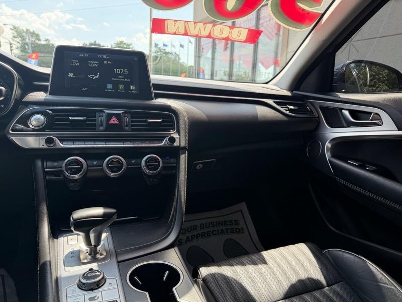 Genesis G70 2.0T 2021