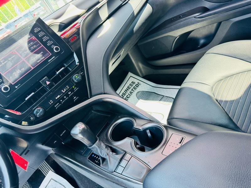 Toyota Camry  2024