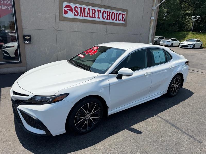 Toyota Camry  2024