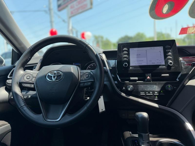 Toyota Camry  2024