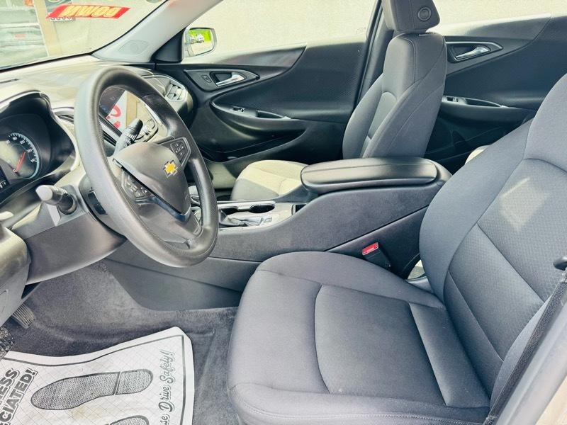 Chevrolet Malibu  2025
