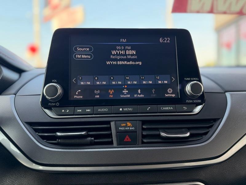 Nissan Altima  2024