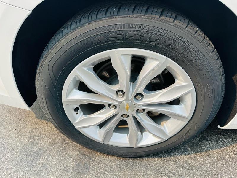 Chevrolet Malibu  2023