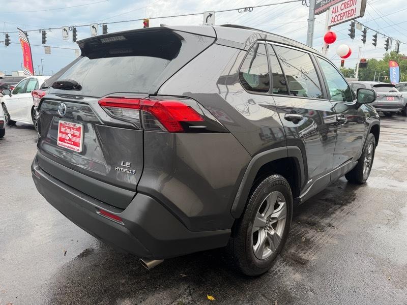 Toyota RAV4 Hybrid LE 2022