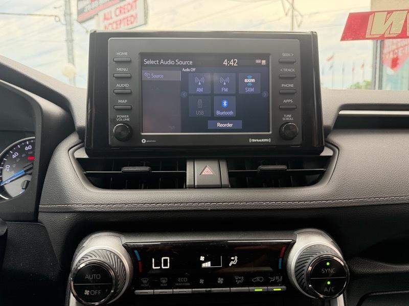 Toyota RAV4 Hybrid LE 2022