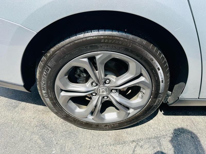 Honda Accord EX 2024
