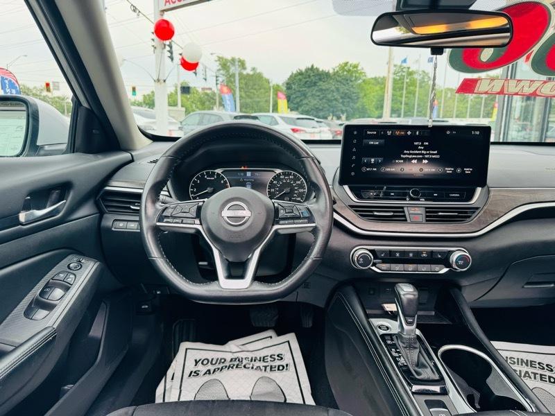 Nissan Altima 2.5 SV AWD 2024
