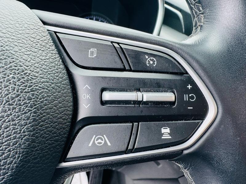 Hyundai Santa Fe SEL AWD 2023