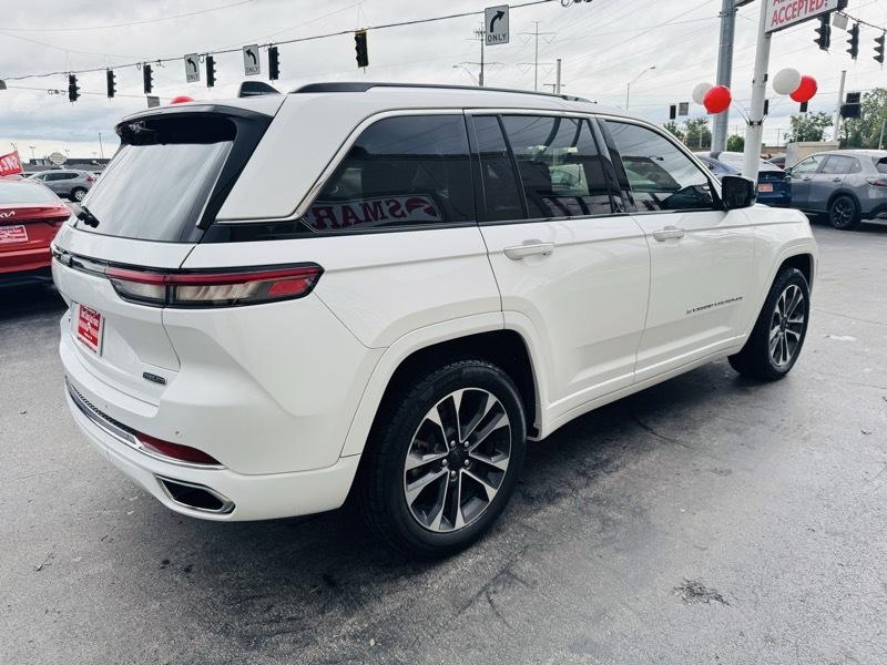 Jeep Grand Cherokee Overland 4WD 2023