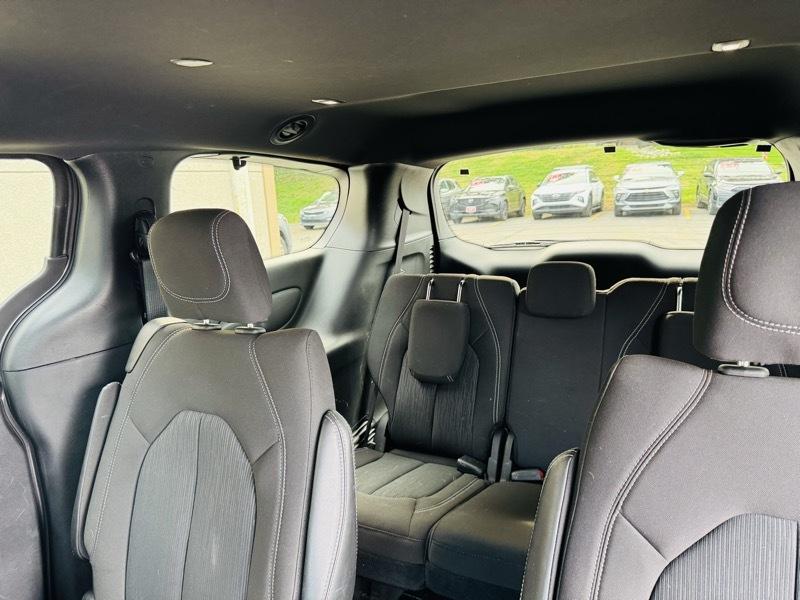 Chrysler Pacifica  2022