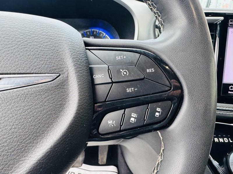 Chrysler Pacifica  2022