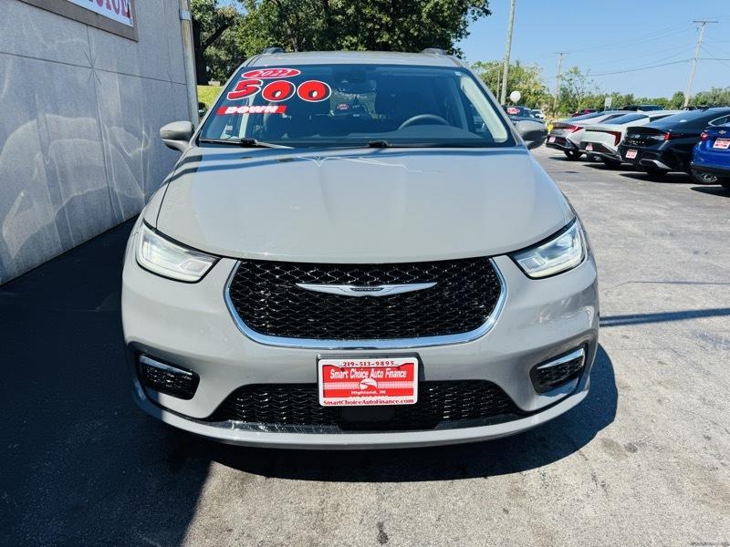 Chrysler Pacifica  2022