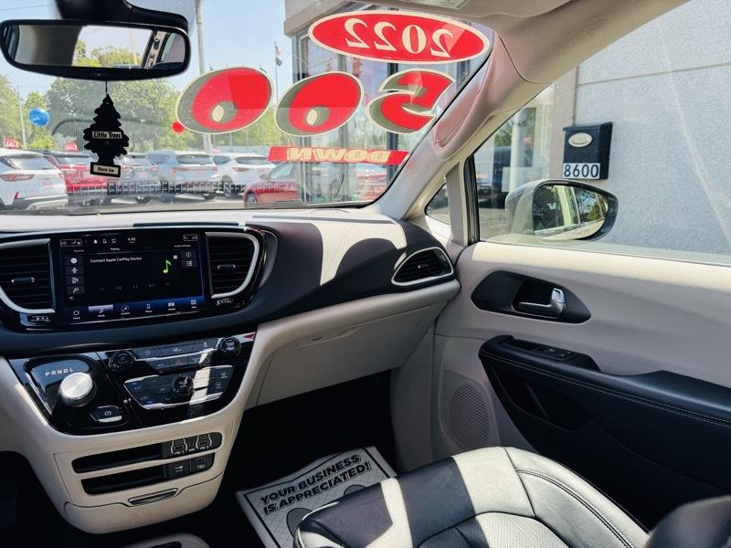 Chrysler Pacifica  2022