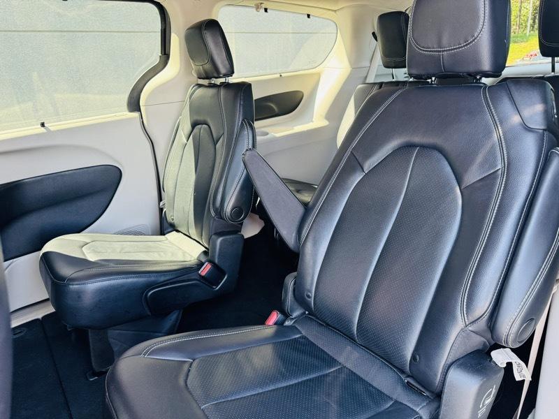 Chrysler Pacifica  2022
