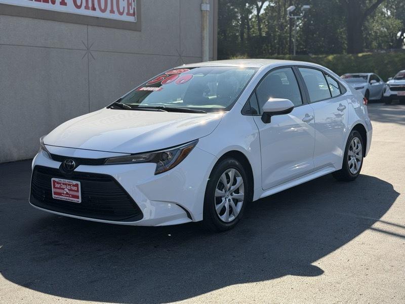 Toyota Corolla LE 2025