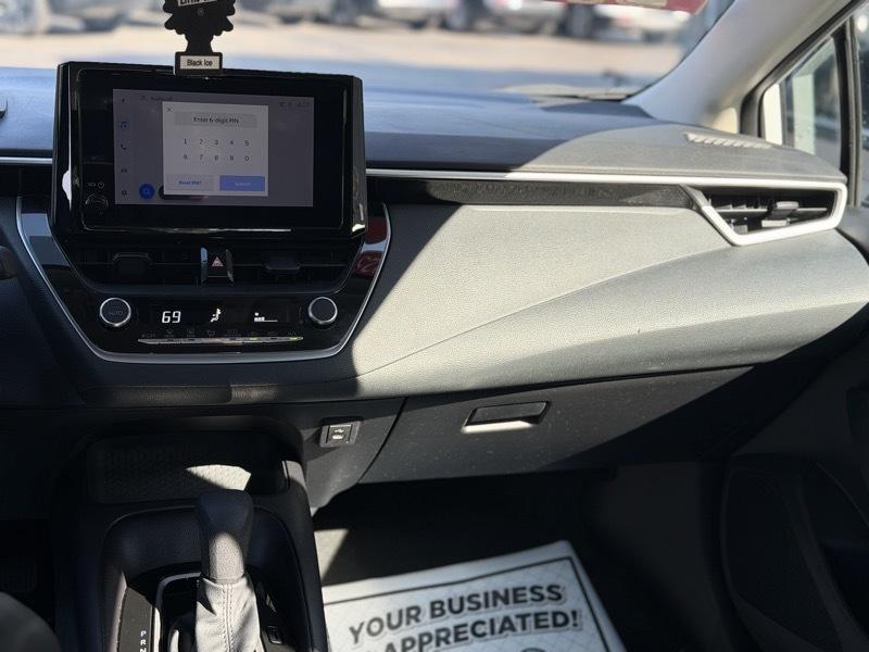 Toyota Corolla LE 2025