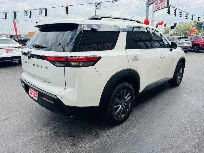 Nissan Pathfinder  2024