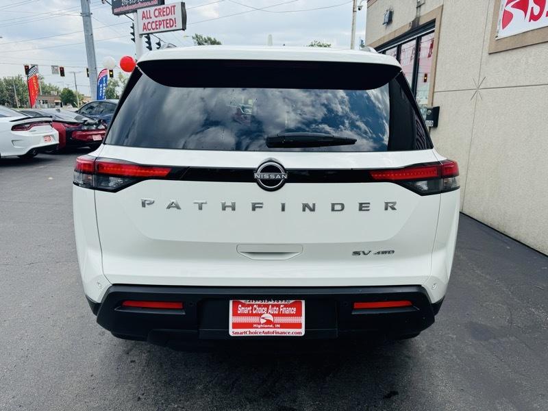 Nissan Pathfinder  2024