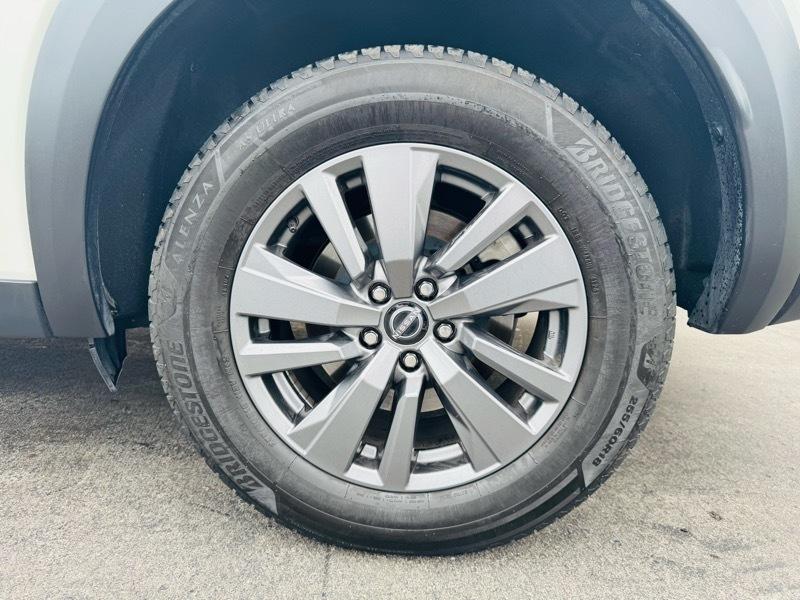 Nissan Pathfinder  2024