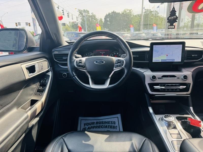 Ford Explorer  2023