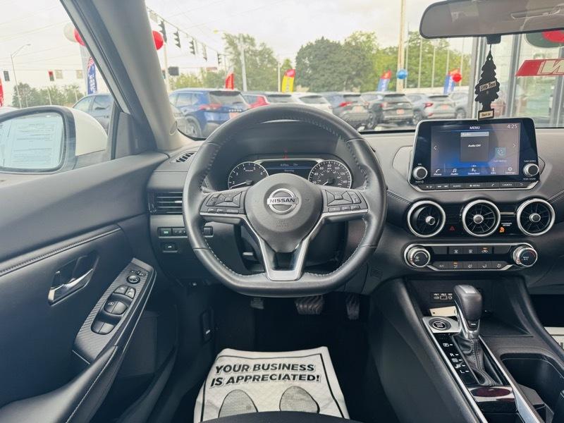 Nissan Sentra  2023