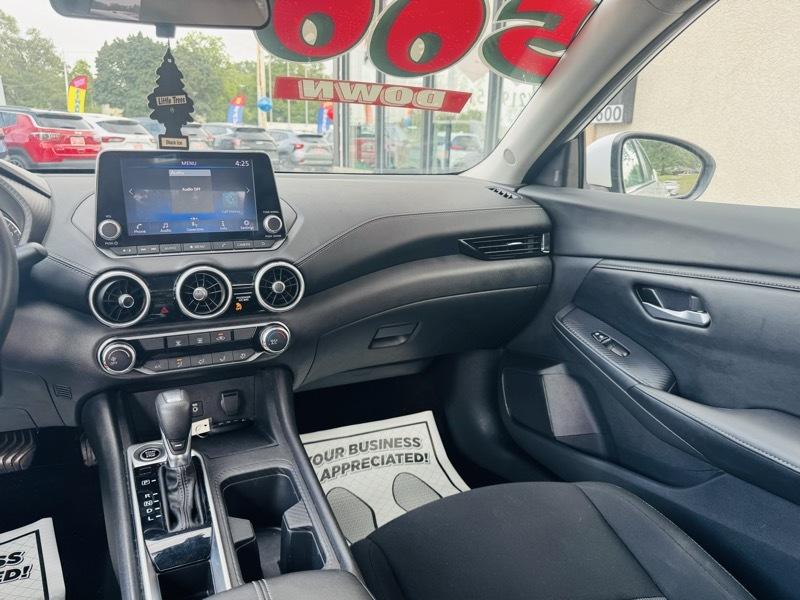 Nissan Sentra  2023