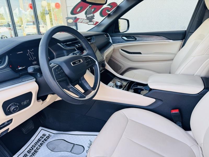 Jeep Grand Cherokee L  2023