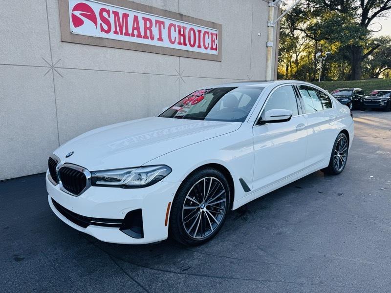 2021 BMW 5-Series XI