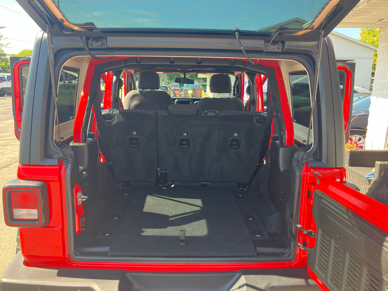 2022 Jeep Wrangler Unlimited Sport S photo 13