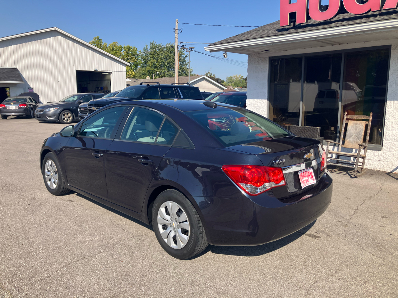 2016 Chevrolet Cruze LS photo 2