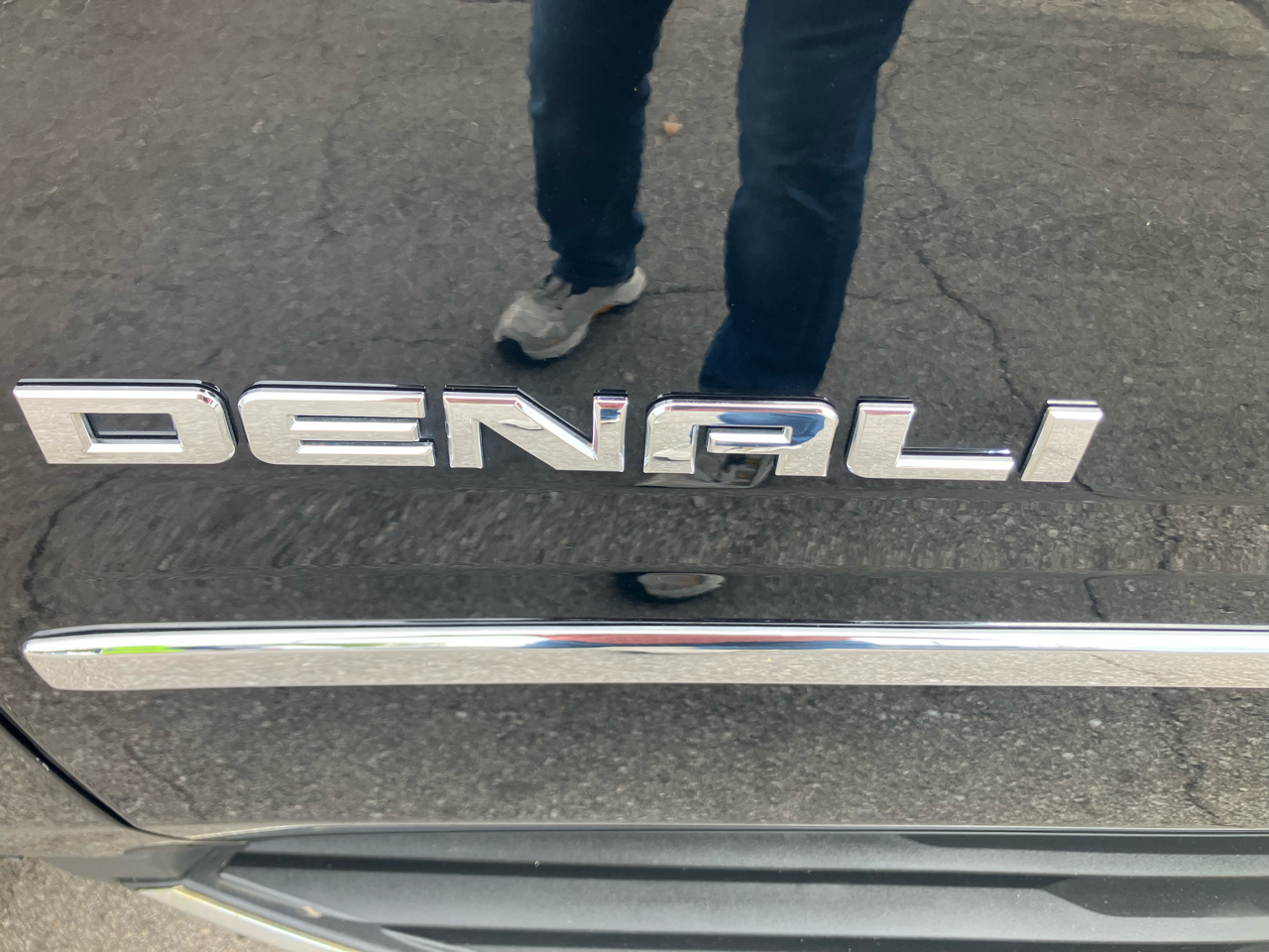 GMC Yukon Denali 4WD 2018 GMC Yukon Denali 4WD 2018