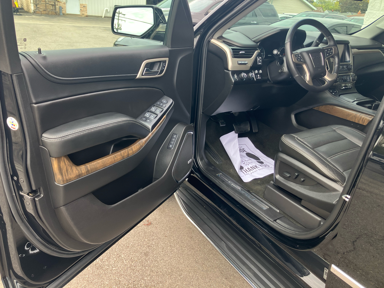 GMC Yukon Denali 4WD 2018 GMC Yukon Denali 4WD 2018