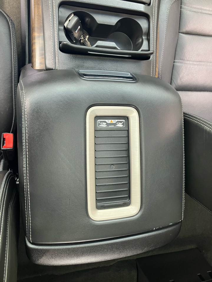 GMC Yukon Denali 4WD 2018 GMC Yukon Denali 4WD 2018