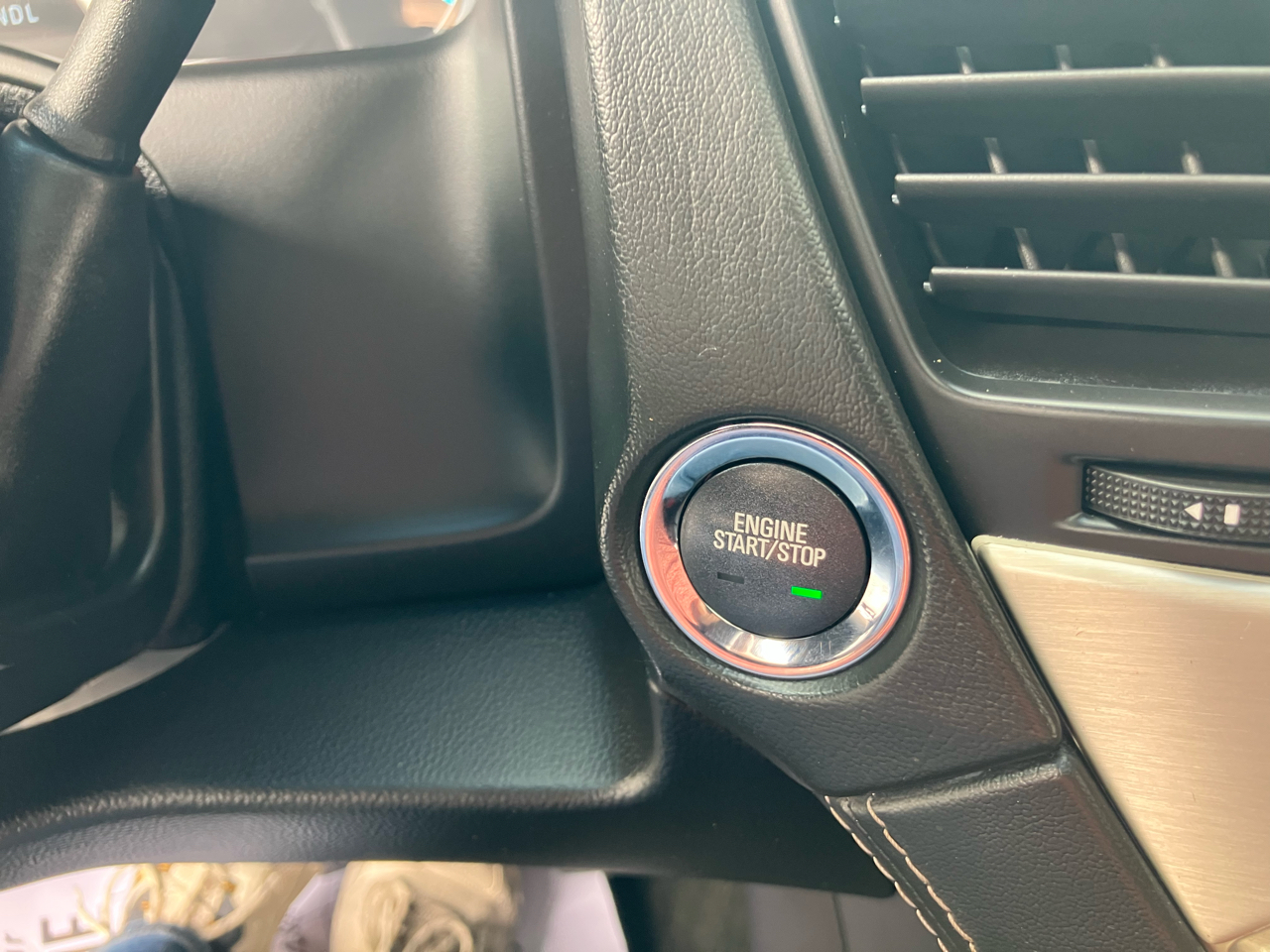 GMC Yukon Denali 4WD 2018 GMC Yukon Denali 4WD 2018