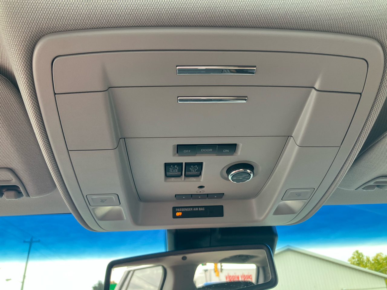 GMC Yukon Denali 4WD 2018 GMC Yukon Denali 4WD 2018