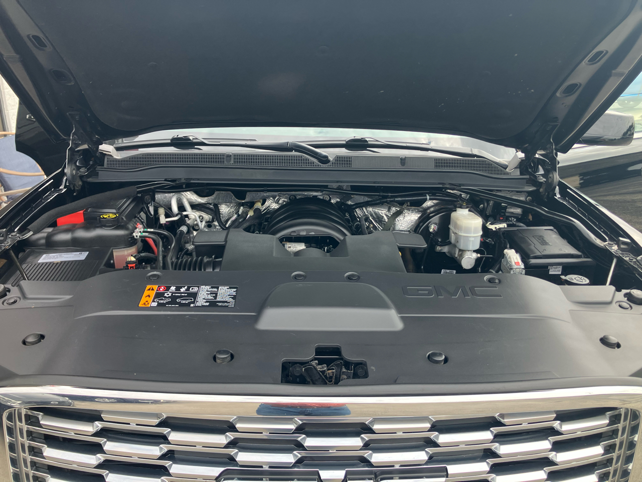 GMC Yukon Denali 4WD 2018 GMC Yukon Denali 4WD 2018