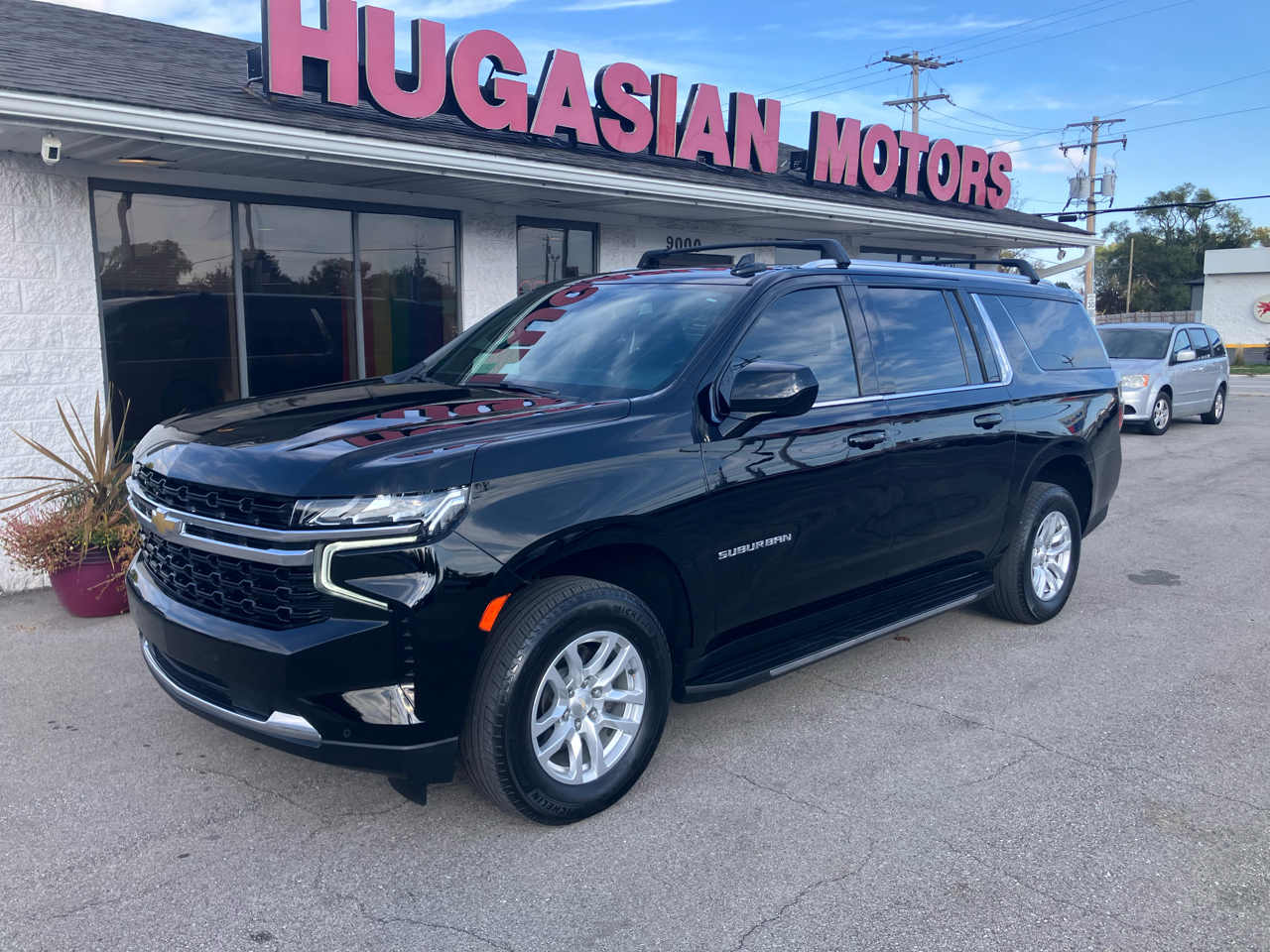 2022 Chevrolet Suburban LS