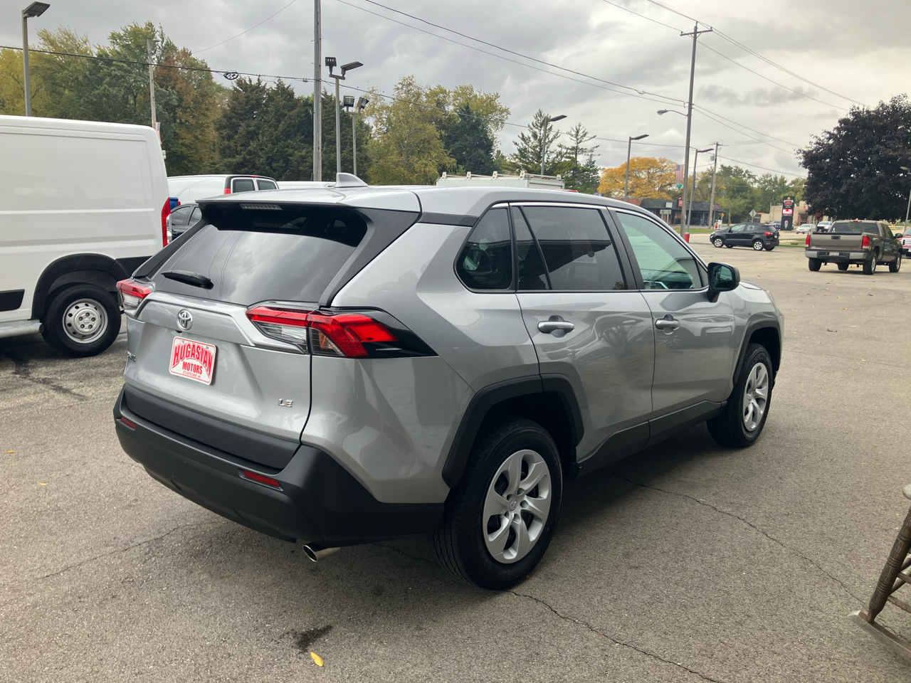 Toyota RAV4 LE 2024 Toyota RAV4 LE 2024