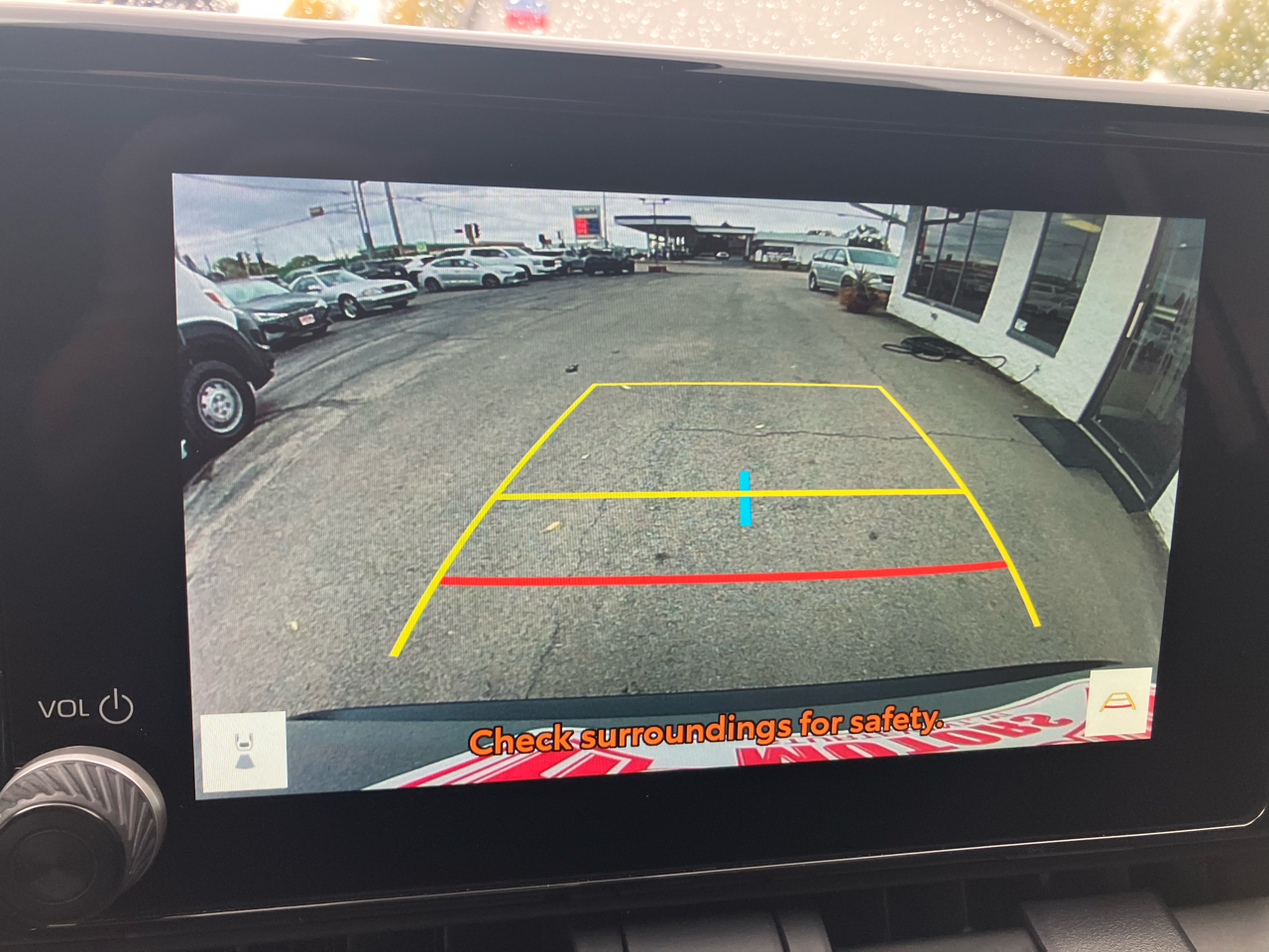 Toyota RAV4 LE 2024 Toyota RAV4 LE 2024