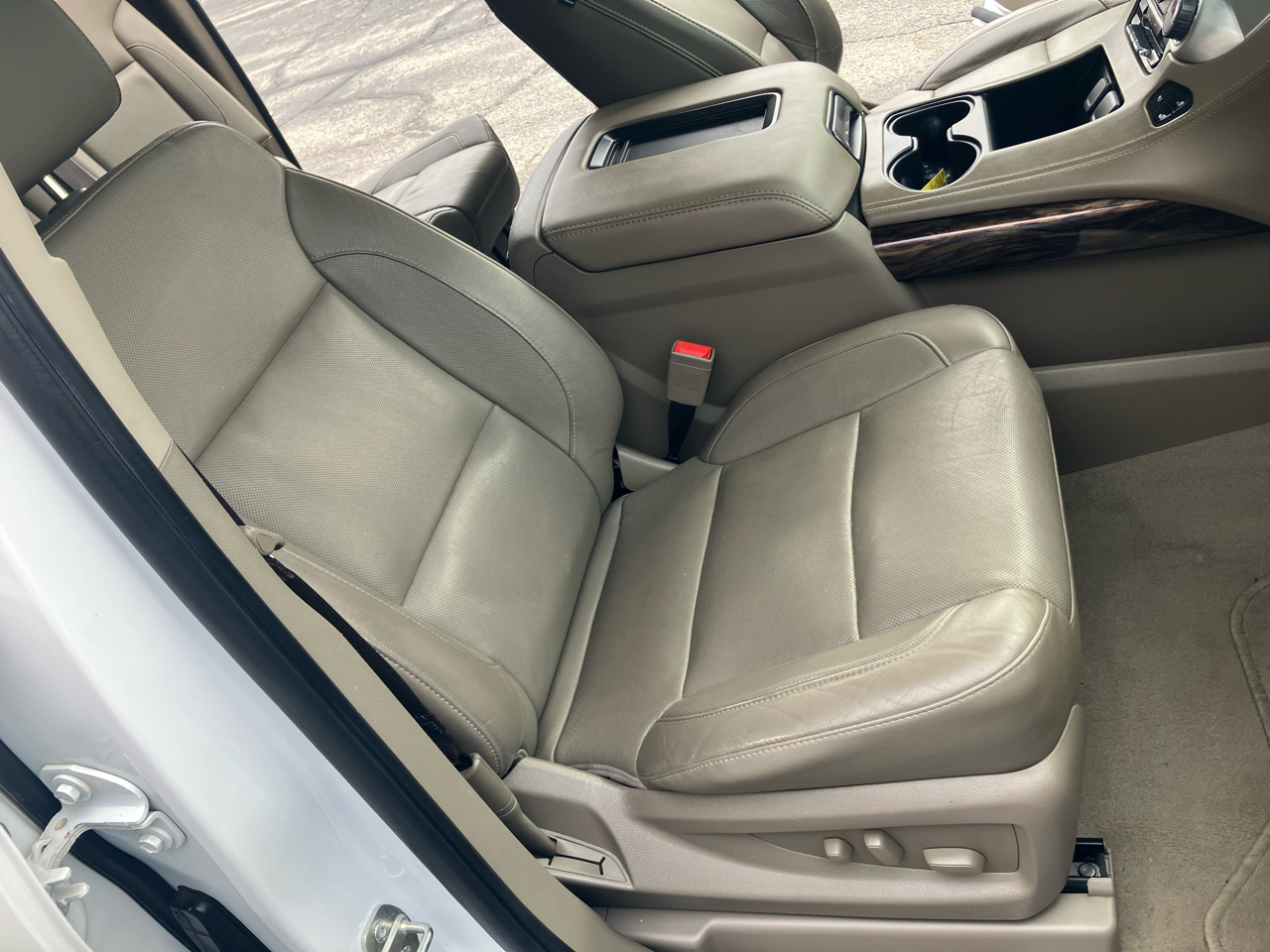 GMC Yukon XL SLT 4WD 2019 GMC Yukon XL SLT 4WD 2019