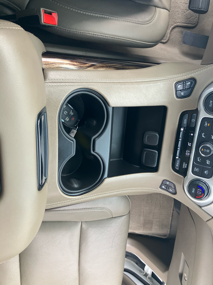 GMC Yukon XL SLT 4WD 2019 GMC Yukon XL SLT 4WD 2019