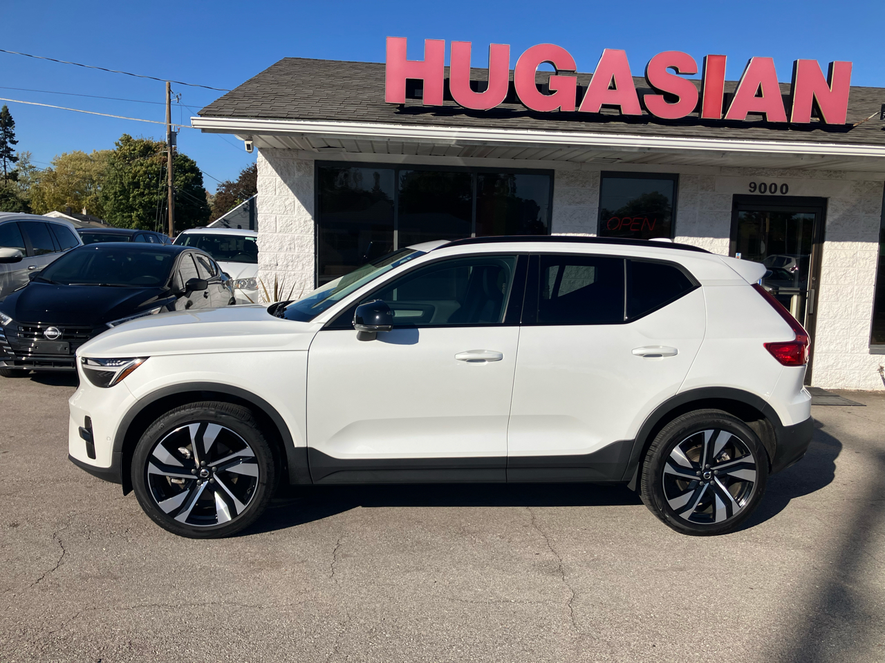 Volvo XC40 B5 Plus Dark AWD 2024 Volvo XC40 B5 Plus Dark AWD 2024