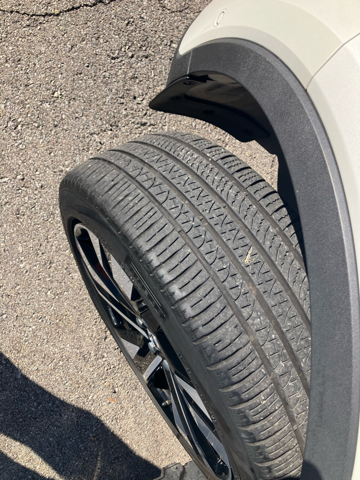 Volvo XC40 B5 Plus Dark AWD 2024 Volvo XC40 B5 Plus Dark AWD 2024